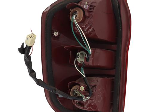 Right taillight TOYOTA RAV 4 II (_A2_) 2.0 D 4WD (CLA20_, CLA21_, CLA20R, CLA21R) | BP29919373C35