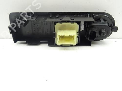 Used Left front window switch Left front window switch RENAULT CLIO IV (BH_) 1.5 dCi 75 (75 hp) 19728821 19728821