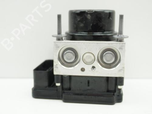 ABS pump TOYOTA YARIS (_P13_) 1.4 D (NLP130_, NLP130) | BP18172732M43