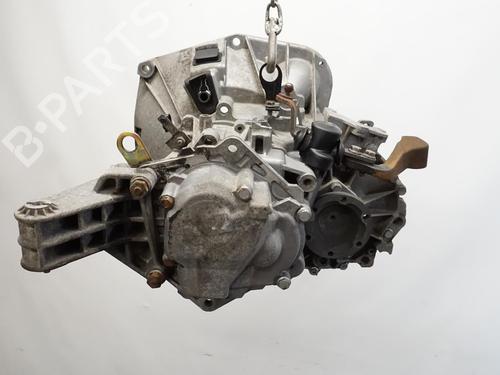 Używane Skrzynia biegów ALFA ROMEO 147 (937_) 1.6 16V T.SPARK (937.AXA1A, 937.AXB1A, 937.BXB1A) (120 hp) 18196498