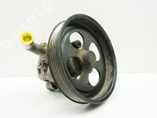 Styring servopumpe MITSUBISHI L200 / TRITON (KA_T, KB_T) 2.5 DI-D 4WD (KB4T) (136 hp) 18196844