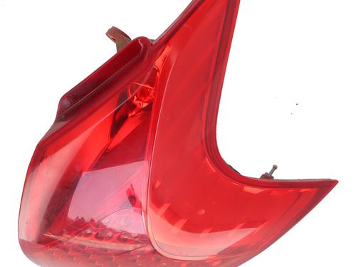 Right taillight PEUGEOT 3008 I MPV (0U_) 1.6 HDi | BP19331899C35 