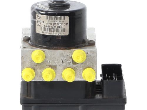 Used ABS pump ABS pump MERCEDES-BENZ C-CLASS T-Model (S203) C 180 Kompressor (203.246) (143 hp) 21143860 21143860