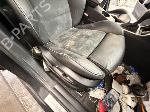 Used Right front seat Right front seat 39554637 39554637
