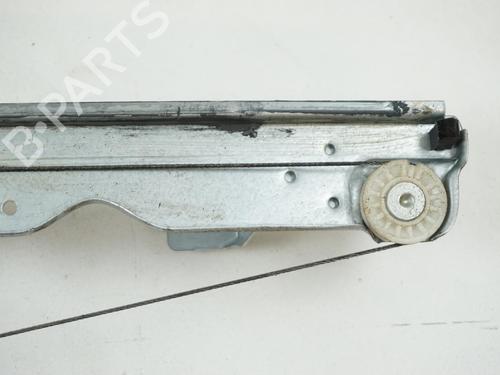 Used Front right window mechanism Front right window mechanism DACIA DUSTER (HS_) 1.5 dCi 4x4 (109 hp) 18184714 18184714