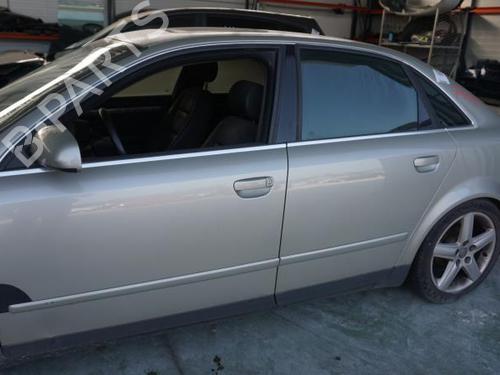 Retrovisor izquierdo AUDI A4 B6 (8E2) 1.9 TDI (130 hp) 18174700