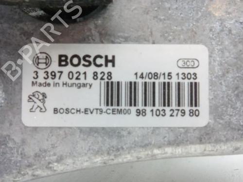 Used Front wiper motor PEUGEOT 308 II (LB_, LP_, LW_, LH_, L3_) 1.6 BlueHDi 120 (120 hp) 18189469