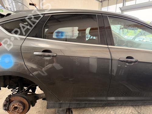 Dør højre bagtil Dør højre bagtil FORD FOCUS III [2010-2020] 37401598 37401598