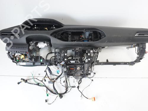 Used Dashboard PEUGEOT 308 II (LB_, LP_, LW_, LH_, L3_) 1.6 BlueHDi 120 (120 hp) 18190581