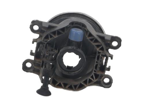 right-front-fog-light-renault-megane-iv-grandtour-k9amn_-2016-33773474 main image