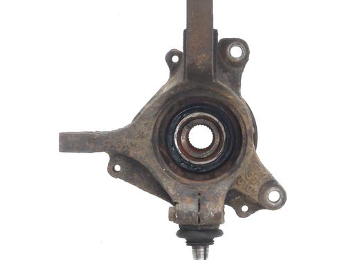 Used Right front steering knuckle Right front steering knuckle SUBARU IMPREZA Estate (GG) 1.6 AWD (95 hp) 31025598 31025598