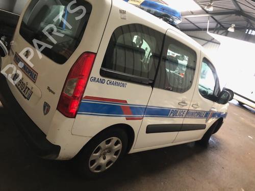 Left headlight PEUGEOT PARTNER Tepee 1.6 HDi 90 | BP33657310C28  - Image 10