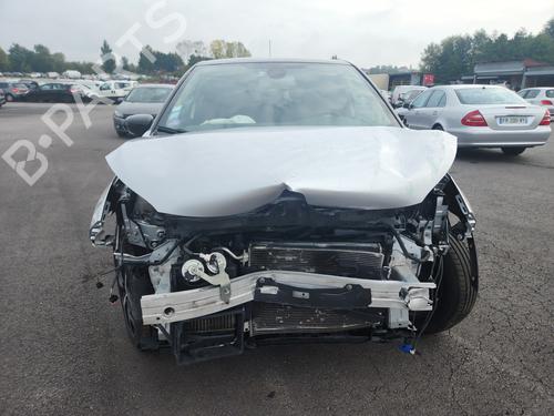 Brugte RENAULT CAPTUR I (J5_, H5_) 1.3 TCe 150 (J5NK, J5JS) (150 hp) 4234374