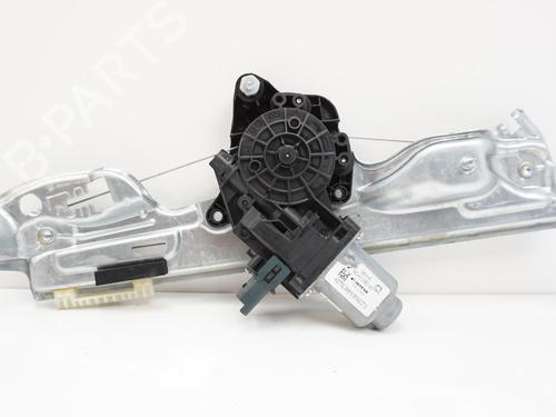 Used Rear right window mechanism Rear right window mechanism RENAULT MEGANE IV Hatchback (B9A/M/N_) 1.2 TCe 130 (B9MR) (130 hp) 18195696 18195696