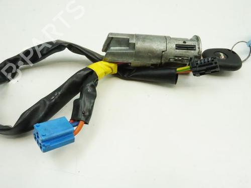 Used Ignition barrel PEUGEOT 206 Hatchback (2A/C) 1.4 HDi eco 70 (68 hp) 18189102