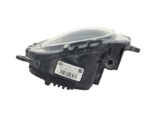 right-daytime-light-cupra-formentor-km7-kmp-2020-37745898 main image