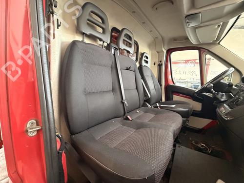 Used Right front seat Right front seat 38593323 38593323