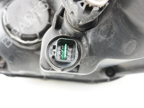 Right headlight KIA CARENS III MPV (UN) 2.0 CRDi 140 | BP18189633C29 