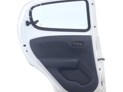 left-rear-door-peugeot-108-2014-39396836 main image