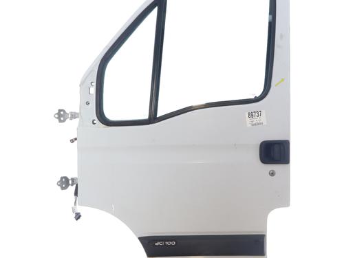 Porte avant gauche RENAULT MASTER II Van (FD) 2.5 dCi (FD02) (101 hp) 33128032