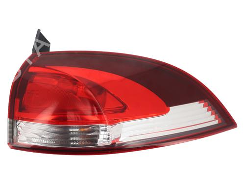 Used Right taillight RENAULT CLIO IV Grandtour (KH_) 1.5 dCi 90 (KHN3, KHN4) (90 hp) 30750755