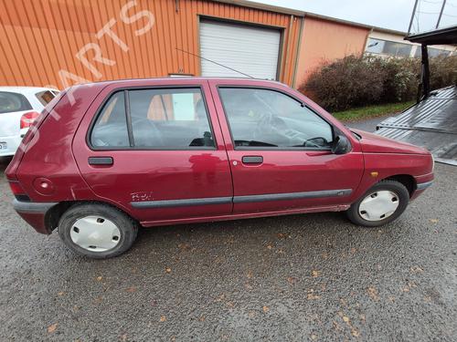 Left taillight RENAULT CLIO I (B/C57_, 5/357_) 1.4 | BP31813738C34 