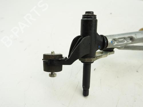 Front wiper motor OPEL CORSA F (P2JO) 1.2 (68) | BP18184065M29