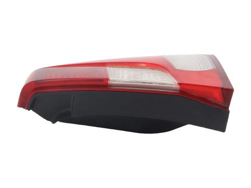 Used Right taillight Right taillight DACIA LOGAN (LS_) 1.5 dCi (LS0K) (68 hp) 31813748 31813748