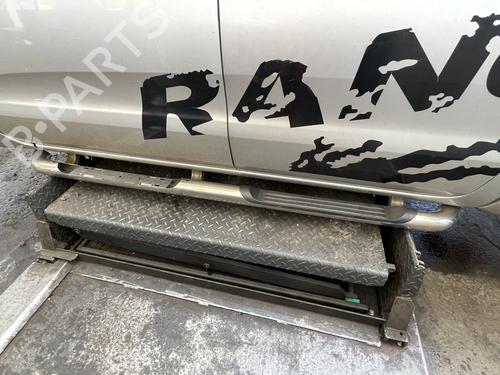 Used Step Step FORD RANGER (TKE) 2.2 TDCi 4x4 (150 hp) 28477052 28477052