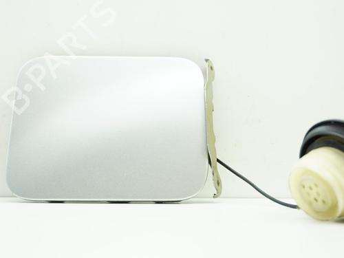 Used Fuel flap NISSAN TERRANO II (R20) 3.0 Di 4WD (154 hp) 18185007