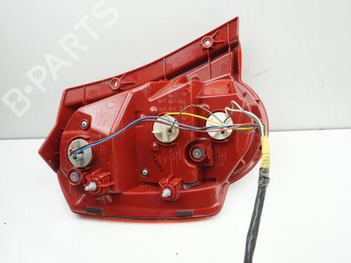 Used Right taillight CHEVROLET AVEO / KALOS Hatchback (T250, T255) 1.2 (84 hp) 18174058