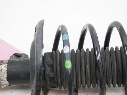Left front shock absorber CITROËN C3 III (SX) 1.2 PureTech 82 | BP20179467M16 