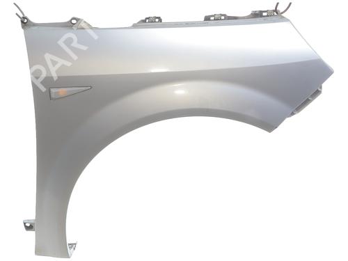 Used Right front fenders RENAULT SCÉNIC II (JM0/1_) 1.6 (JM0C, JM0J, JM1B) (113 hp) 31612689