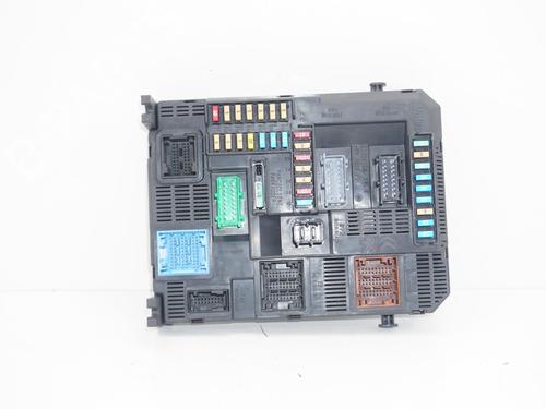 Used Fuse box PEUGEOT 208 I (CA_, CC_) 1.2 VTI 82 (82 hp) 18186551