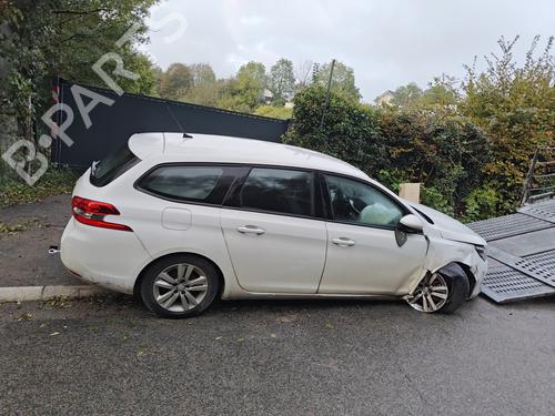 Display monitor PEUGEOT 308 SW II (LC_, LJ_, LR_, LX_, L4_) 1.5 BlueHDi 130 | BP23763032C48 