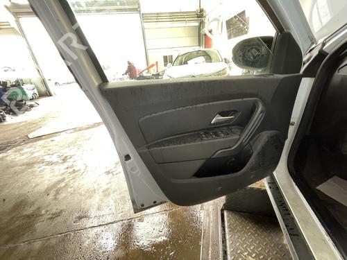 forra-frente-esquerda-dacia-duster-hm_-2017-30722695 main image