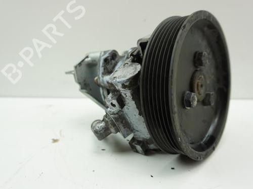 Used Steering pump Steering pump BMW 5 (E39) 520 i (150 hp) 18185789 18185789