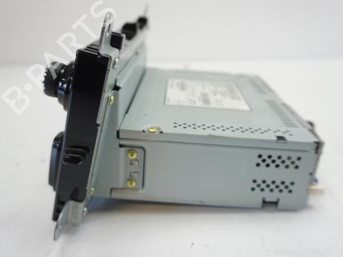 Used Radio Radio RENAULT CLIO IV (BH_) 1.2 16V (73 hp) 20700656 20700656