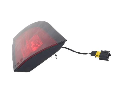 right-tailgate-light-citroen-ds4-nx_-2011-2012-2013-2014-2015-27699418 main image