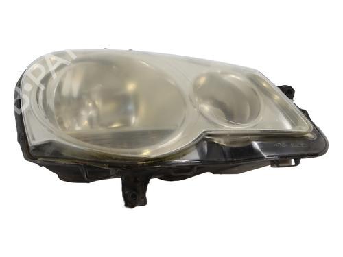 Used Right headlight VW POLO IV (9N_, 9A_) 1.4 TDI (80 hp) 24828679