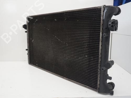 Used Radiator fan Radiator fan 18176198 18176198