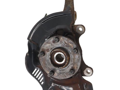 Used Right front steering knuckle TOYOTA AURIS (_E15_) 1.4 D-4D (NDE150_, NDE150R) (90 hp) 26153879