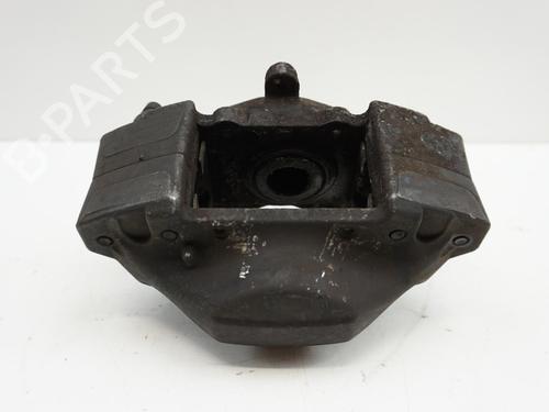 Used Right rear brake caliper MERCEDES-BENZ M-CLASS (W163) ML 400 CDI (163.128) (250 hp) 18184444