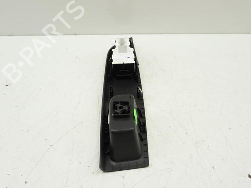 Left front window switch OPEL CORSA F (P2JO) 1.2 (68) | BP18184074I27  - Image 5