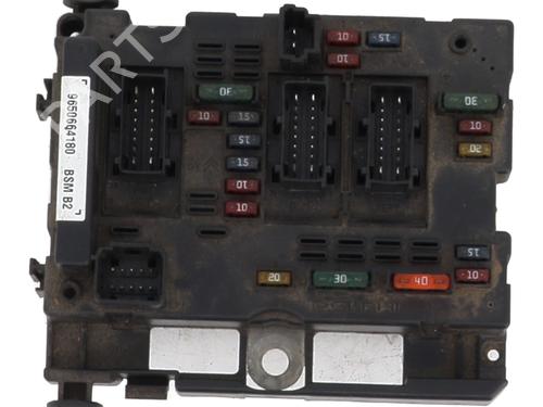 Fuse box PEUGEOT 307 Break (3E) 2.0 HDI 110 9650664180