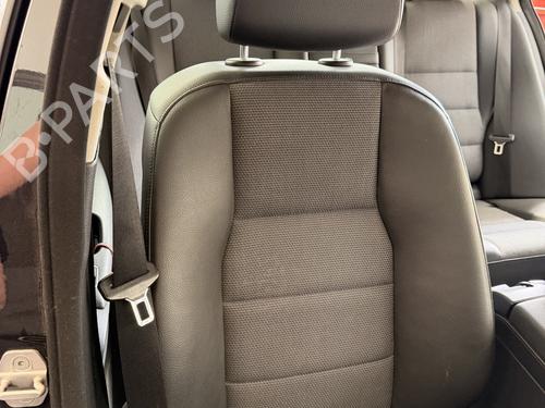 Right front seat MERCEDES-BENZ C-CLASS (W204) | BP38585193C16 - Image 2