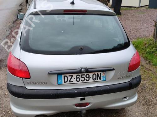 Right headlight PEUGEOT 206 Hatchback (2A/C) 2.0 HDI 90 | BP26011628C29 