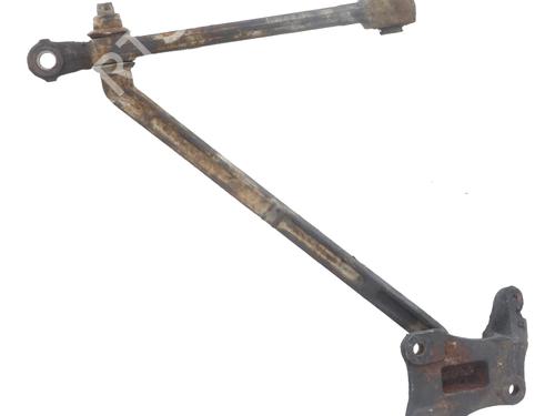 Used Right front suspension arm PEUGEOT 505 (551A) 2.5 Turbo Diesel (90 hp) 31025591