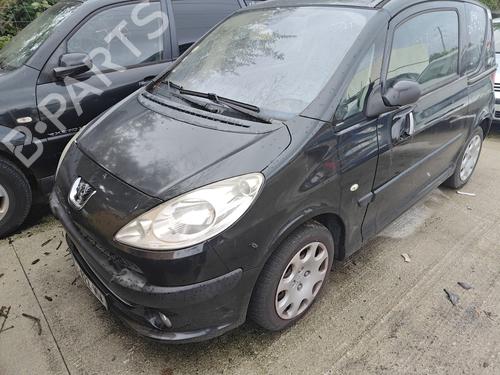 Right headlight PEUGEOT 1007 (KM_) 1.4 16V | BP32093518C29 - Image 7