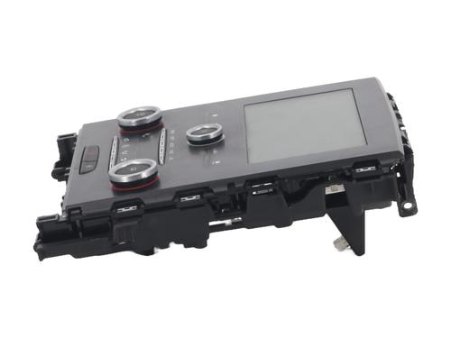 display-monitor-renault-megane-iv-hatchback-b9amn_-2015-37745498 main image